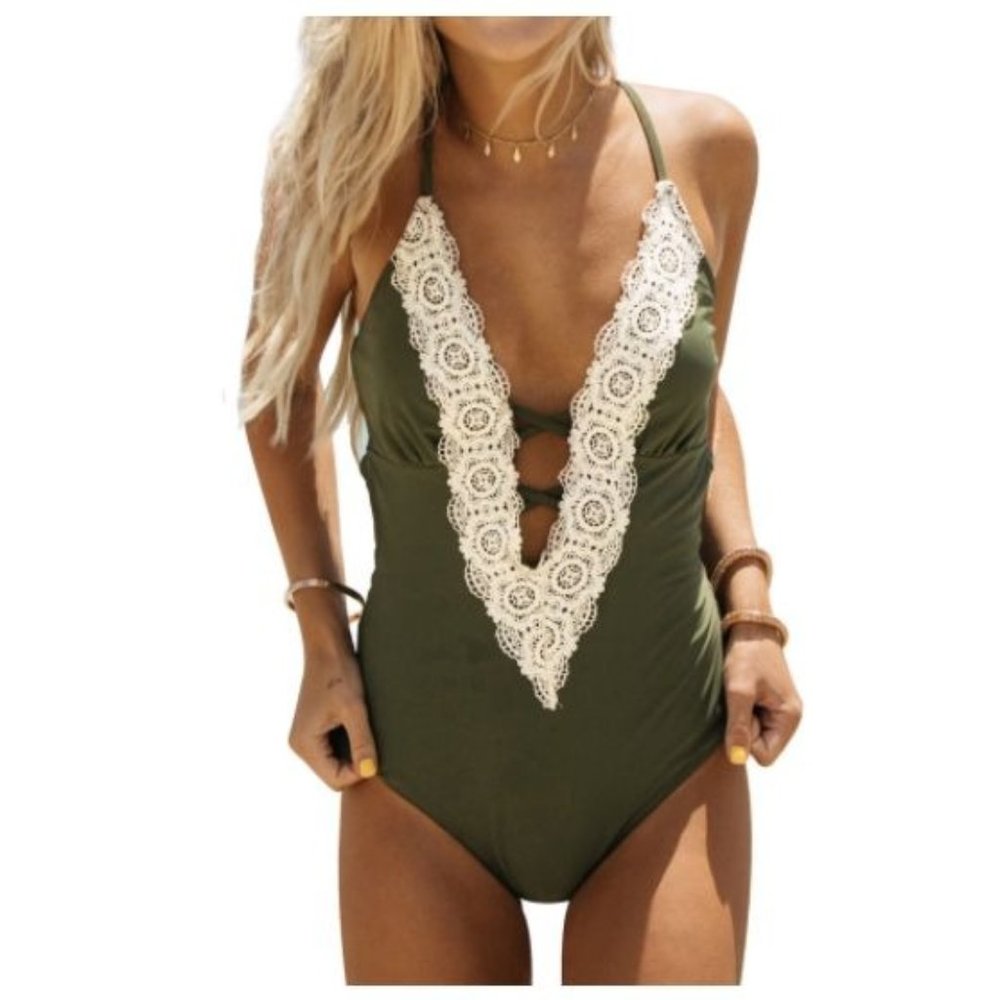 Cupshe Women's Plunging V-Neck Lace-Trimmed One-Piece Swimsuit Green Size XL